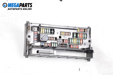 Sicherungskasten for BMW 7 Series F01 (02.2008 - 12.2015) 730 d, 245 hp
