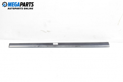 Exterior moulding for Mercedes-Benz C-Class Estate (S203) (03.2001 - 08.2007), station wagon, position: right