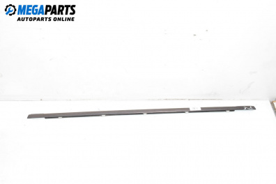 Exterior moulding for Mercedes-Benz C-Class Estate (S203) (03.2001 - 08.2007), station wagon, position: right