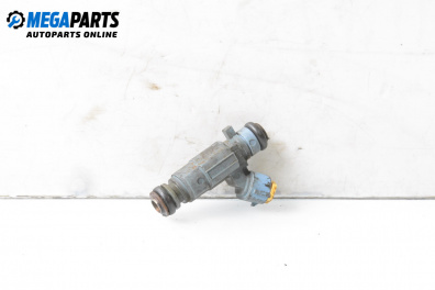 Gasoline fuel injector for Kia Magentis Sedan I (05.2001 - 01.2006) 2.0, 136 hp
