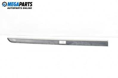Exterior moulding for Peugeot 407 Station Wagon (05.2004 - 12.2011), station wagon, position: front