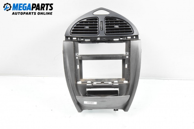 Central console for Citroen C5 II Hatchback (08.2004 - 01.2008)