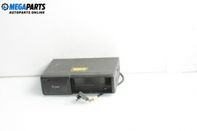 CD changer for Volkswagen Touareg SUV I (10.2002 - 01.2013)