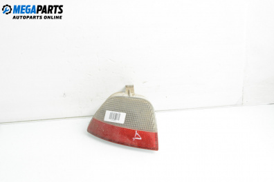 Rückstrahler for Ford Focus I Hatchback (10.1998 - 12.2007), hecktür, position: rechts