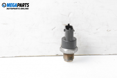 Sensor kraftstoffdruck for Renault Espace IV Minivan (11.2002 - 02.2015)