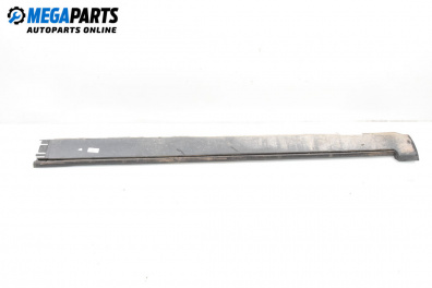 Prag exterior for Volvo V50 Estate (12.2003 - 12.2012), 5 uși, combi, position: stânga