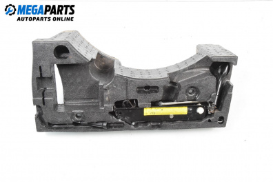 Werkzeughalterung for Volkswagen Passat V Variant B6 (08.2005 - 11.2011)
