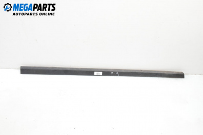Material profilat ușă for Volkswagen Passat V Variant B6 (08.2005 - 11.2011), combi, position: stânga - fața