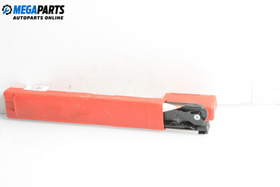 Warning triangle for Volkswagen Passat V Variant B6 (08.2005 - 11.2011)