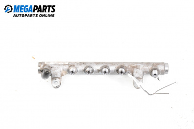 Fuel rail for Volkswagen Passat V Variant B6 (08.2005 - 11.2011) 2.0 TDI, 110 hp