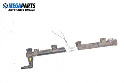 Rampă combustibil for Renault Megane I Classic Sedan (09.1996 - 08.2003) 1.6 16V (La04, LA11, LA0B, LA1C, LA1J), 107 hp