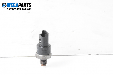 Senzor presiune combustibil for Citroen C5 I Hatchback (03.2001 - 03.2005)