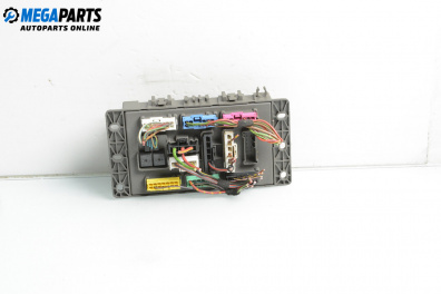 Fuse box for Mini Hatchback I (R50, R53) (06.2001 - 09.2006) One, 90 hp