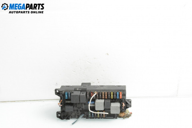 Fuse box for Mercedes-Benz E-Class Sedan (W211) (03.2002 - 03.2009) E 270 CDI (211.016), 177 hp