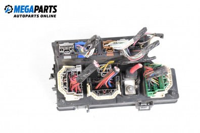 Fuse box for Dodge Avenger Sedan (06.2007 - 12.2014) 3.5, 238 hp, № QH1558J1ZJX