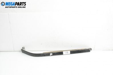 Material profilat far, inferior for Mercedes-Benz C-Class Sedan (W202) (03.1993 - 05.2000), sedan, position: dreapta