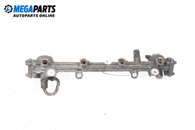 Benzin-einspritzleiste for Mercedes-Benz C-Class Sedan (W202) (03.1993 - 05.2000) C 230 Kompressor (202.024), 193 hp
