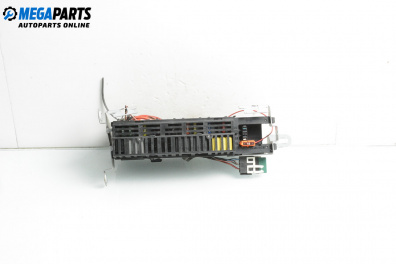 Fuse box for Mercedes-Benz E-Class Sedan (W211) (03.2002 - 03.2009) E 350 4-matic (211.087), 272 hp