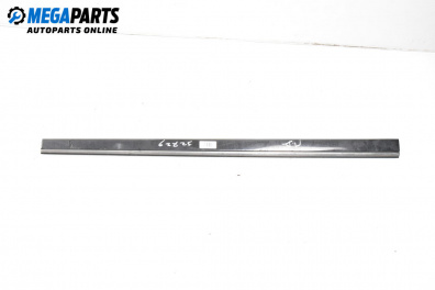 Material profilat exterior for Mercedes-Benz E-Class Sedan (W211) (03.2002 - 03.2009), sedan, position: dreapta