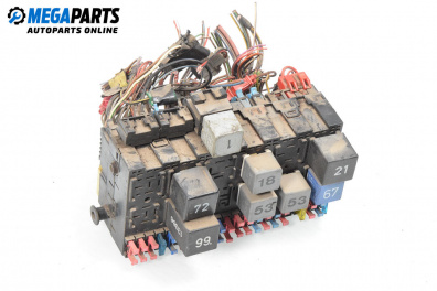 Fuse box for Volkswagen Passat II Variant B3, B4 (02.1988 - 06.1997) 1.8, 90 hp
