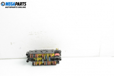 Fuse box for Peugeot 206 Hatchback (08.1998 - 12.2012) 1.4 i, 75 hp