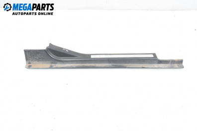 Interior plastic for Mercedes-Benz C-Class Estate (S203) (03.2001 - 08.2007), 5 doors, station wagon, position: front - right