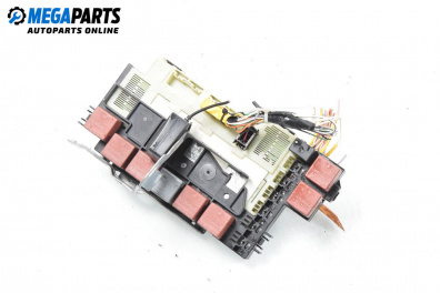 Fuse box for Renault Clio II Hatchback (09.1998 - 09.2005) 1.2 (BB0A, BB0F, BB10, BB1K, BB28, BB2D, BB2H, CB0A...), 58 hp