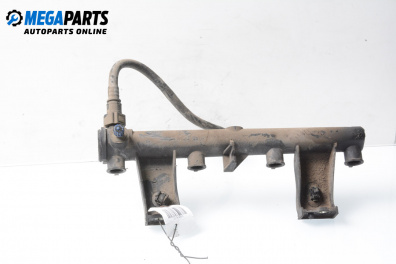 Fuel rail for Peugeot 307 Hatchback (08.2000 - 12.2012) 1.6 16V, 109 hp