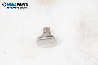 Blinklicht for Toyota Corolla E12 Hatchback (11.2001 - 02.2007), hecktür, position: links