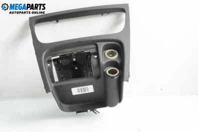 Central console for Hyundai Santa Fe I SUV (11.2000 - 03.2006)