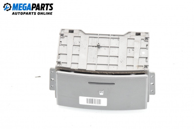 Getränkehalter for Kia Sorento I SUV (08.2002 - 12.2009)