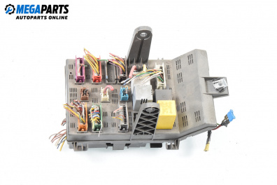 Sicherungskasten for Renault Laguna I Grandtour (09.1995 - 03.2001) 1.8 16V (K563, K564), 120 hp