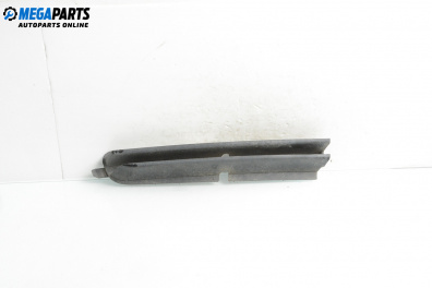 Gitter im stoßstange for BMW 3 Series E46 Sedan (02.1998 - 04.2005), sedan, position: vorderseite