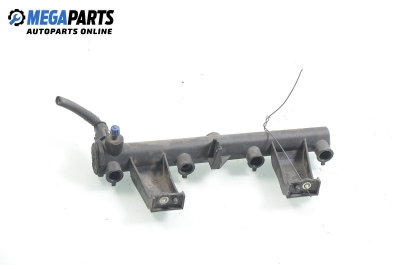 Fuel rail for Citroen C3 Pluriel 1.6, 109 hp, 2003