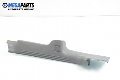 Interior plastic for Renault Laguna II (X74) 1.9 dCi, 120 hp, station wagon, 2001, position: rear - right