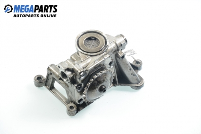 Pompă de ulei for Audi A6 (C5) 2.5 TDI, 150 hp, combi automatic, 1998
