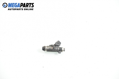 Gasoline fuel injector for Citroen C3 1.1, 60 hp, hatchback, 5 doors, 2003
