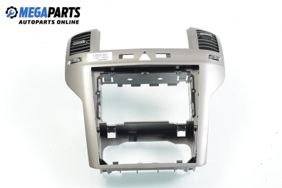 Central console for Opel Zafira B 1.8, 140 hp, 2006