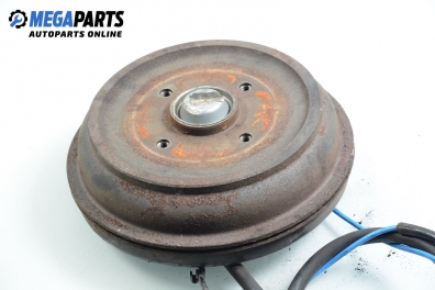Butuc cu bielă și tambur for Peugeot 207 1.4 16V, 95 hp, hatchback, 5 uși, 2008, position: dreaptă - spate