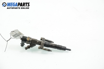 Diesel fuel injector for Renault Espace IV 2.2 dCi, 150 hp, 2003 № 8200084534