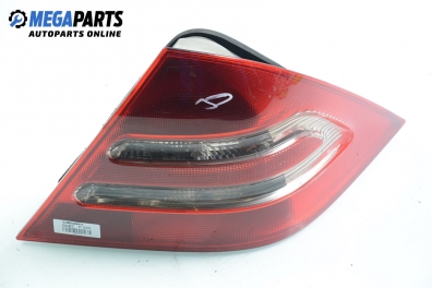 Bremsleuchte for Mercedes-Benz C-Klasse 203 (W/S/CL) 2.2 CDI, 143 hp, sedan automatic, 2001, position: rechts