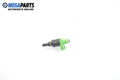 Gasoline fuel injector for Mercedes-Benz C-Class 203 (W/S/CL) 1.8 Kompressor, 143 hp, sedan automatic, 2004