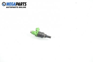 Gasoline fuel injector for Mercedes-Benz C-Class 203 (W/S/CL) 1.8 Kompressor, 143 hp, sedan automatic, 2004