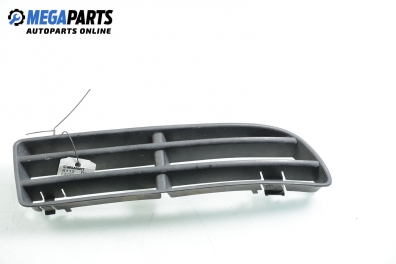 Bumper grill for Volkswagen Bora 1.9 TDI, 115 hp, sedan, 2001, position: right