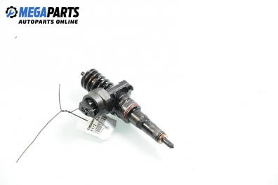 Diesel fuel injector for Volkswagen Bora 1.9 TDI, 115 hp, sedan, 2001 № Bosch 0 414 720 007