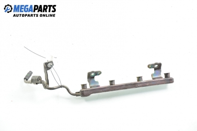 Fuel rail for Nissan Note 1.6, 110 hp, 2009
