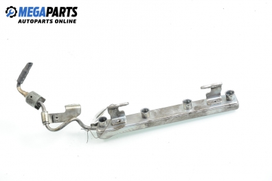 Fuel rail for Nissan Note 1.6, 110 hp automatic, 2009