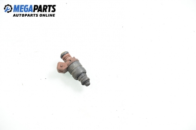 Gasoline fuel injector for Skoda Fabia 1.4, 60 hp, hatchback, 5 doors, 2000 № Siemens 5WP4274