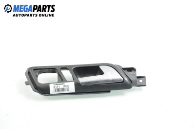 Inner handle for Volkswagen Polo (9N/9N3) 1.4 TDI, 75 hp, hatchback, 5 doors, 2002, position: front - right