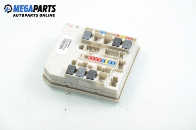 Fuse box for Renault Modus 1.2, 75 hp, 2005 № 336217B 4H28